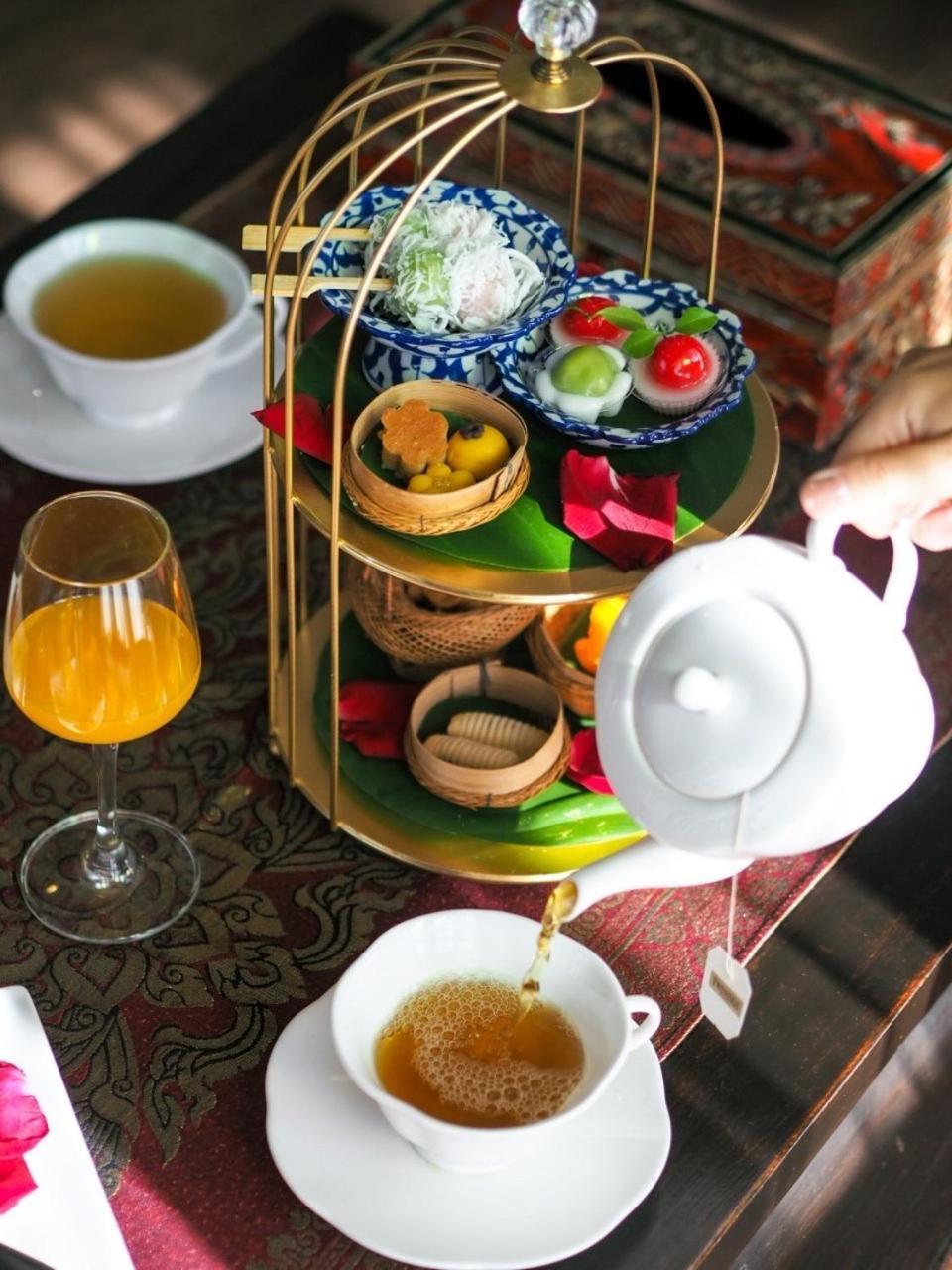 Honeymoon Nakara Suite with Balcony (Included Sparkling wine 1 Btl, Rose Petals, 1 time Afternoon Tea)